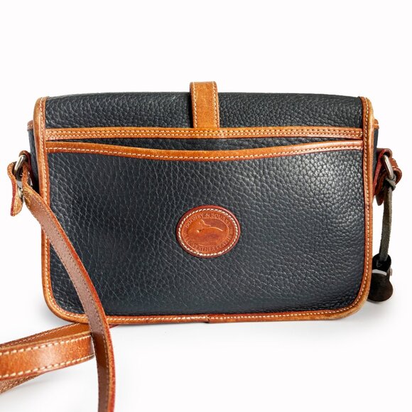 Dooney & Bourke Crossbody Bag East West Flap Blue AWL Tan Trim USA Vinta… - Picture 4 of 8